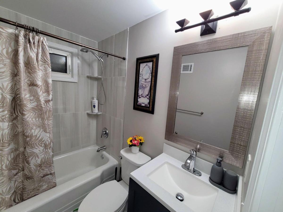 Apartment With Brand New Furniture And Large Parking West Seneca Luaran gambar