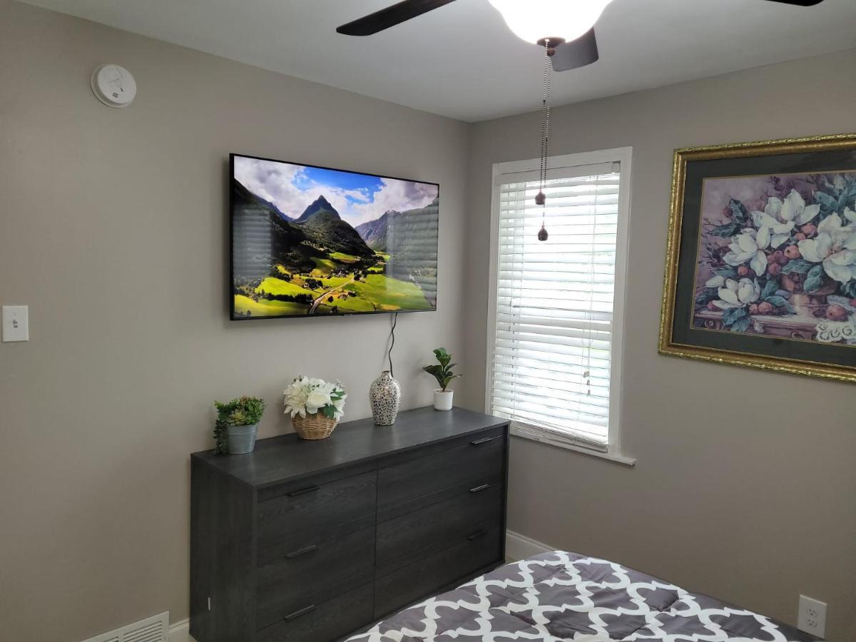 Apartment With Brand New Furniture And Large Parking West Seneca Luaran gambar